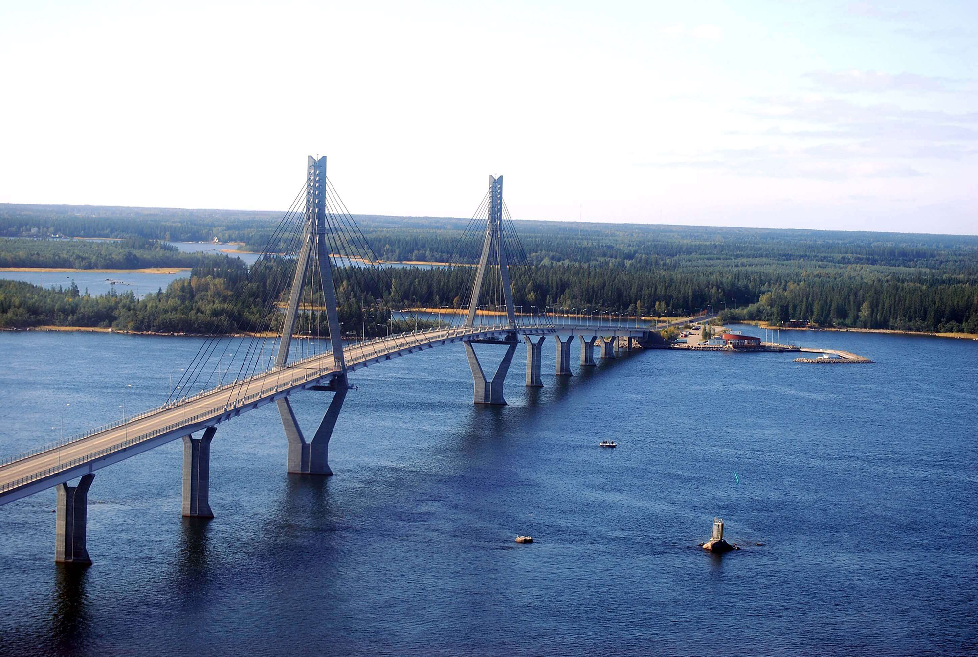 Die Replot Brücke bei Vaasa in Finnland